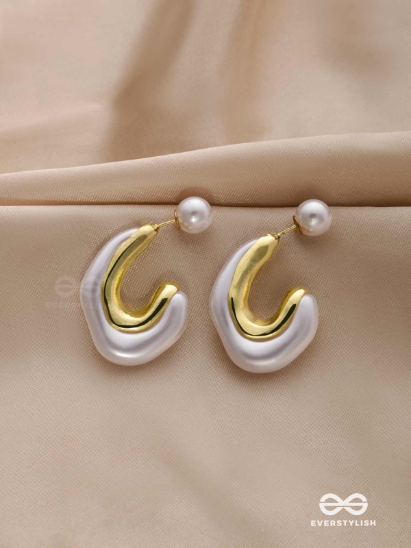 GILDED CREST - MODERN DUAL-TONE HOOPS