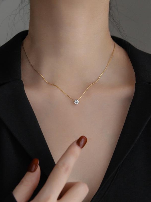 AURA GLEAM - TIMELESS DAINTY STAINLESS STEEL WHITE CZ PENDANT