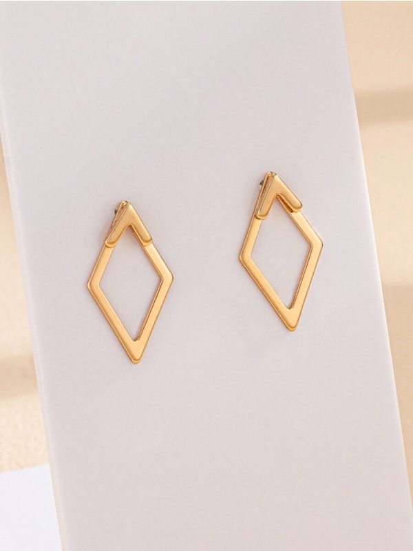 PRISM CHARM-CASUAL DAILY WEAR STUDS