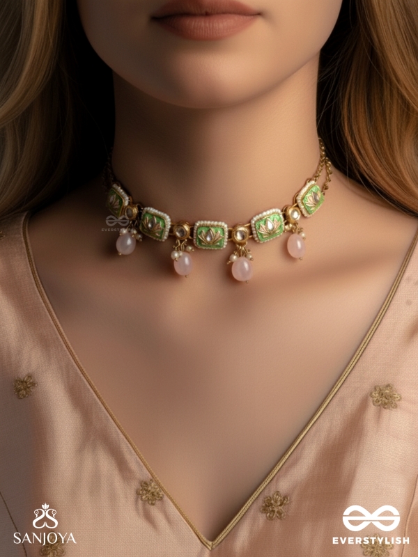 MRIDULPADMA - GENTLE LOTUS- DELICATE KUNDAN NECKPIECE WITH FLORAL MOTIFS, BEADS AND PEARLS