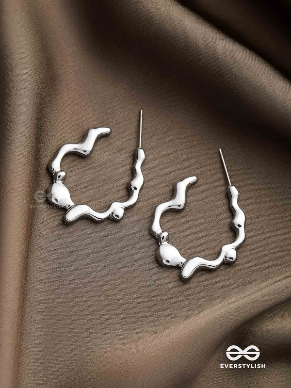 LIQUID LOOP- GLEAMING SILVER HOOPS