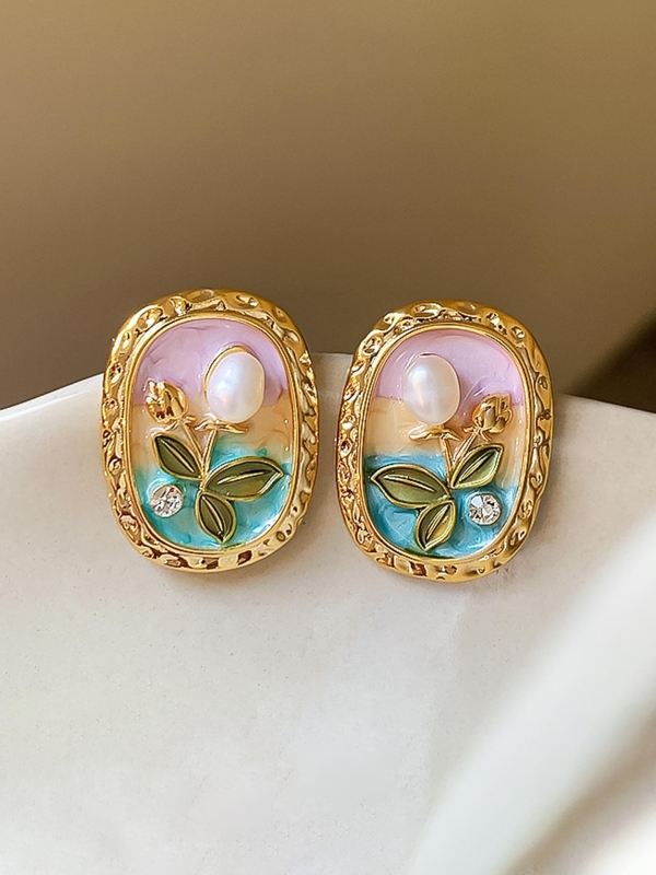 FLORAL MUSE- STATEMENT EARRINGS WITH EMBOSSED FLOWERS AND PEARLS