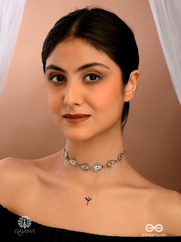 RAINBOW BEAT - OXIDISED ENAMELLED CHOKER