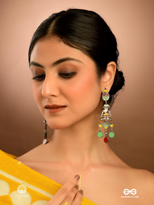 CARNIVAL CHAOS - GEOMETRIC STATEMENT EARRING