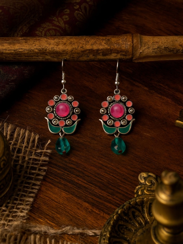 BLOOM BURST – RED ENAMEL FLOWER EARRING