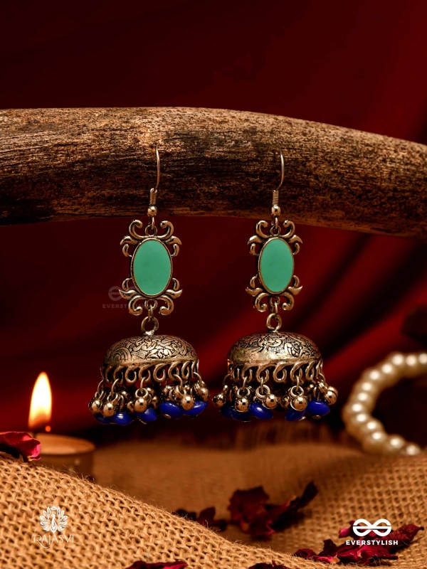INDIGO DRIZZLE - STATEMENT DOME EARRING