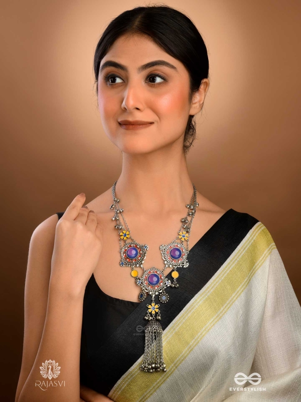 KATHAKRITI - CASCADING SILVER TASSELS NECKPIECE
