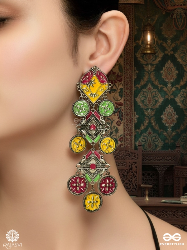 FOLK FLAIR – VIBRANT TRIBAL LONG EARRING