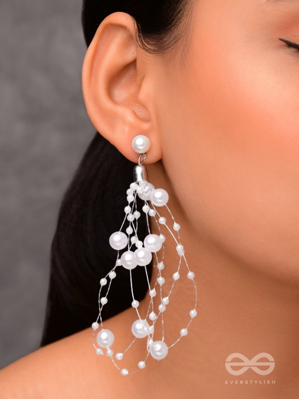 Precious Pearls of Snow Dangling Earrings