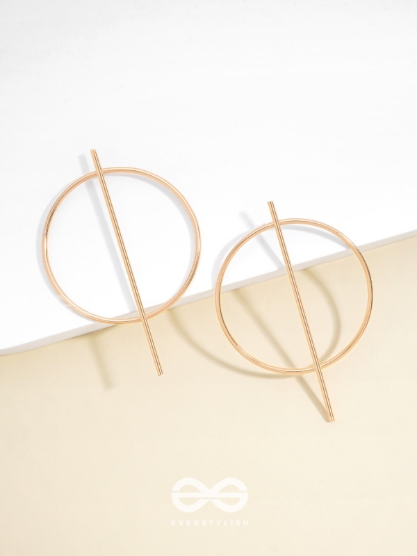 An Elegant Delight Golden Geometric Earrings