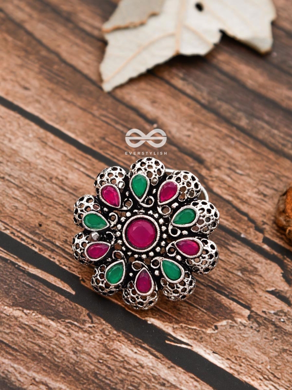 The Scarlett Ring (Adjustable) - Ruby-Emerald - The Embellished Oxidised Collection