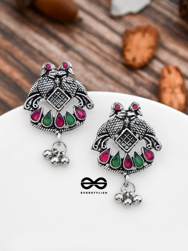 A Vintage Artwork - Ruby Emerald - The Embellished Oxidised Collection