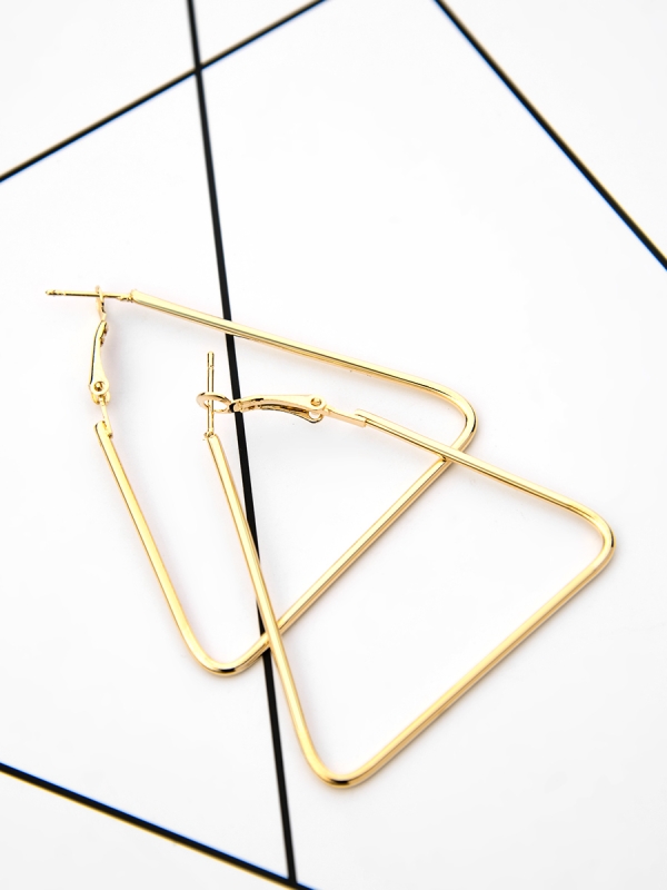 The Everyday Chic - Oversized Triangle Hoops - Golden