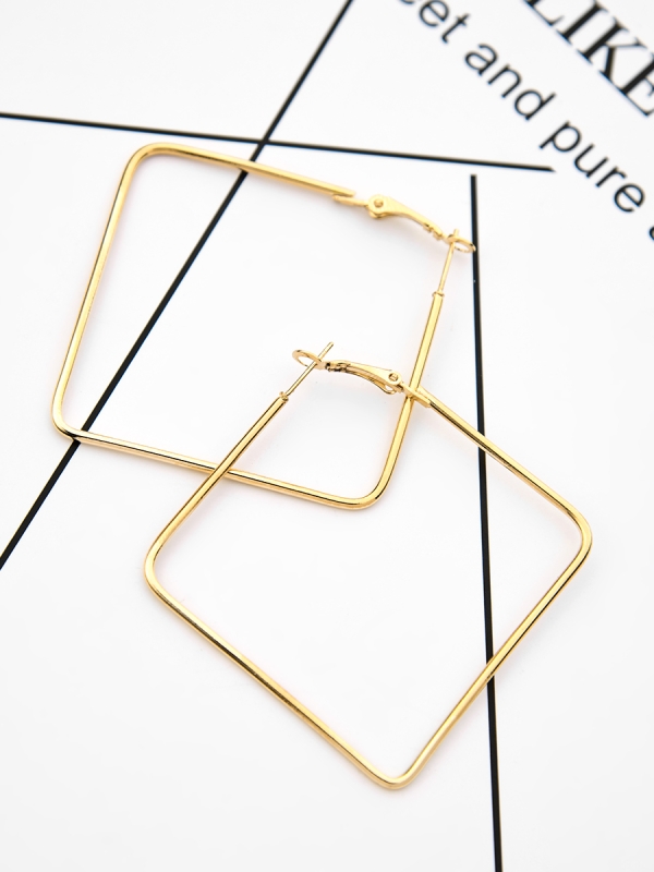 The Everyday Chic - Oversized Rectangle Hoops - Golden