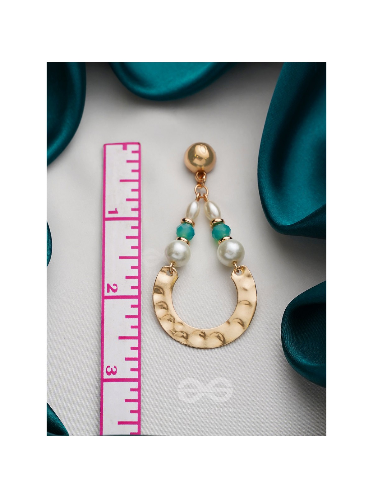 The Circle of Light - Golden Embellished Earrings