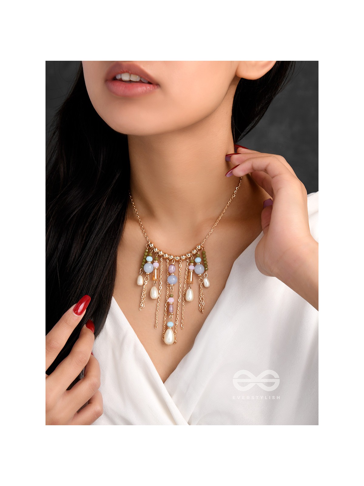 The Scotch Mist- Golden Embellished Necklace With Anti-Tarnish Coating