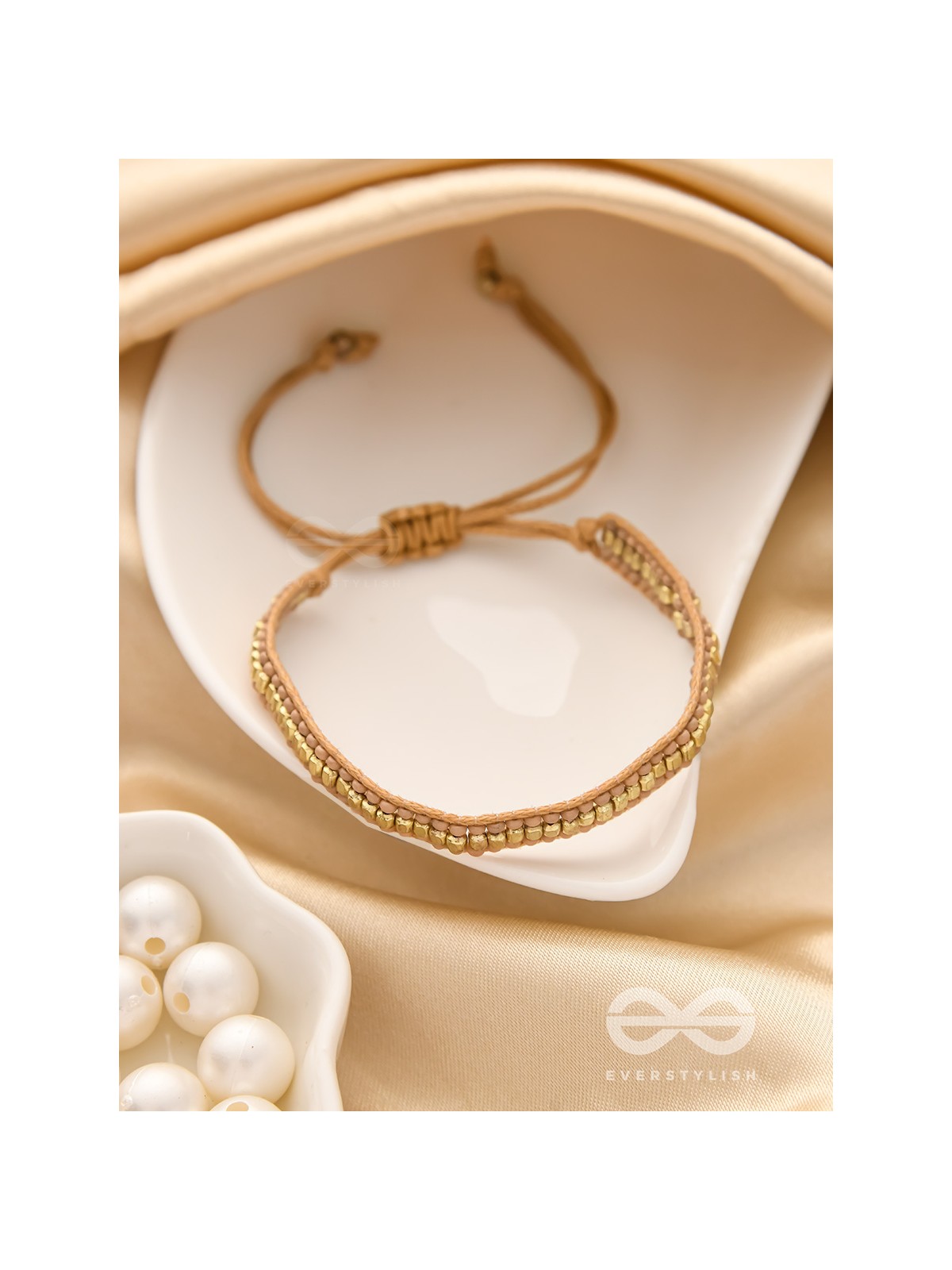 The Bronze Beauty- Beaded Knot Bracelet