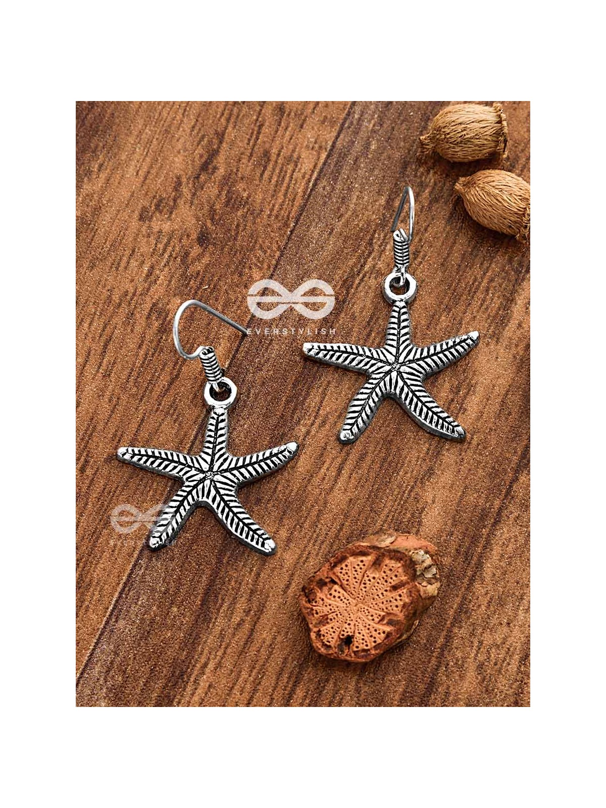 The Elegant Starfish - Tiny Trinket Earrings
