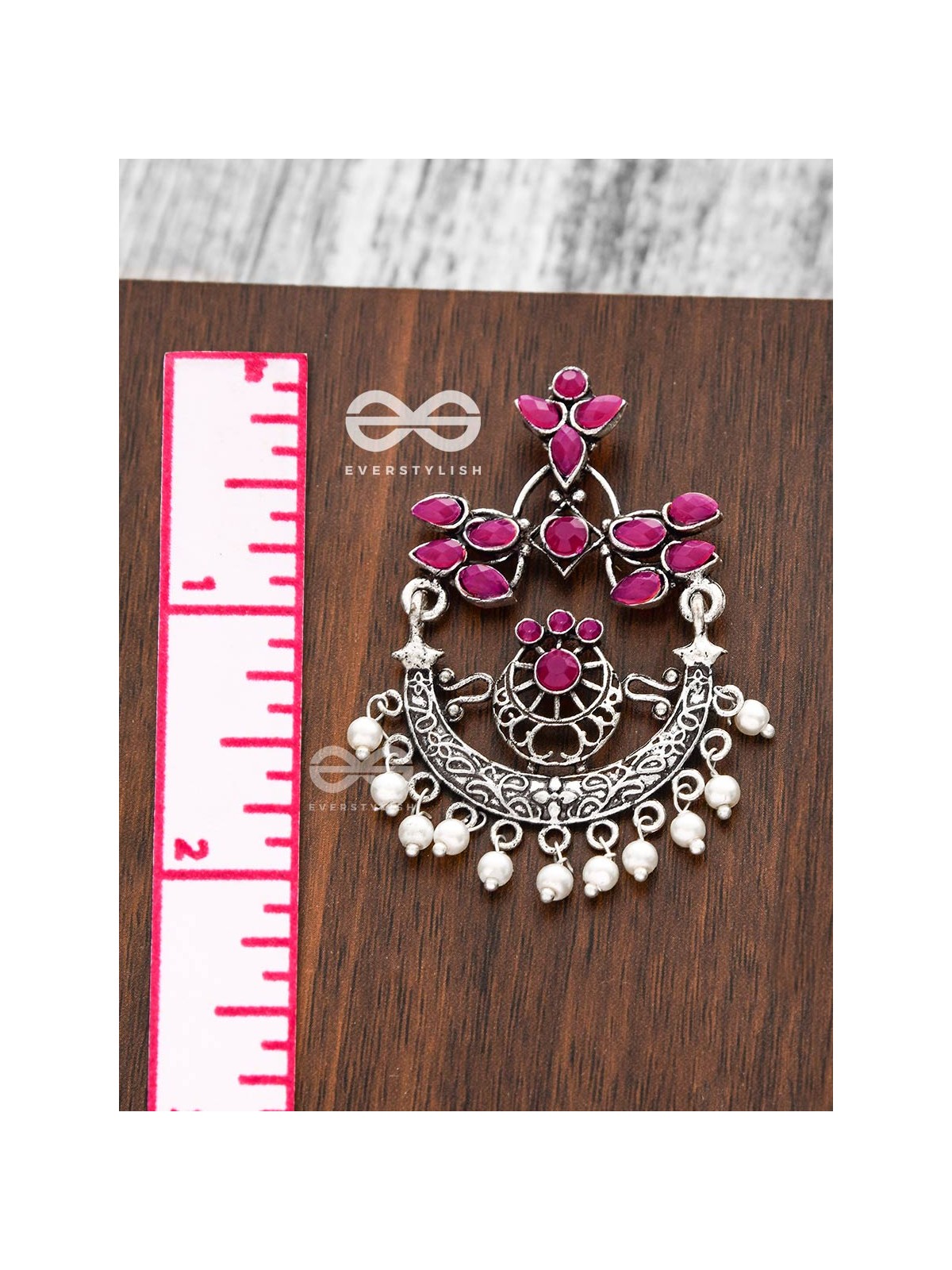 Spark in the meadows mystique mauve earrings (Ruby Red)