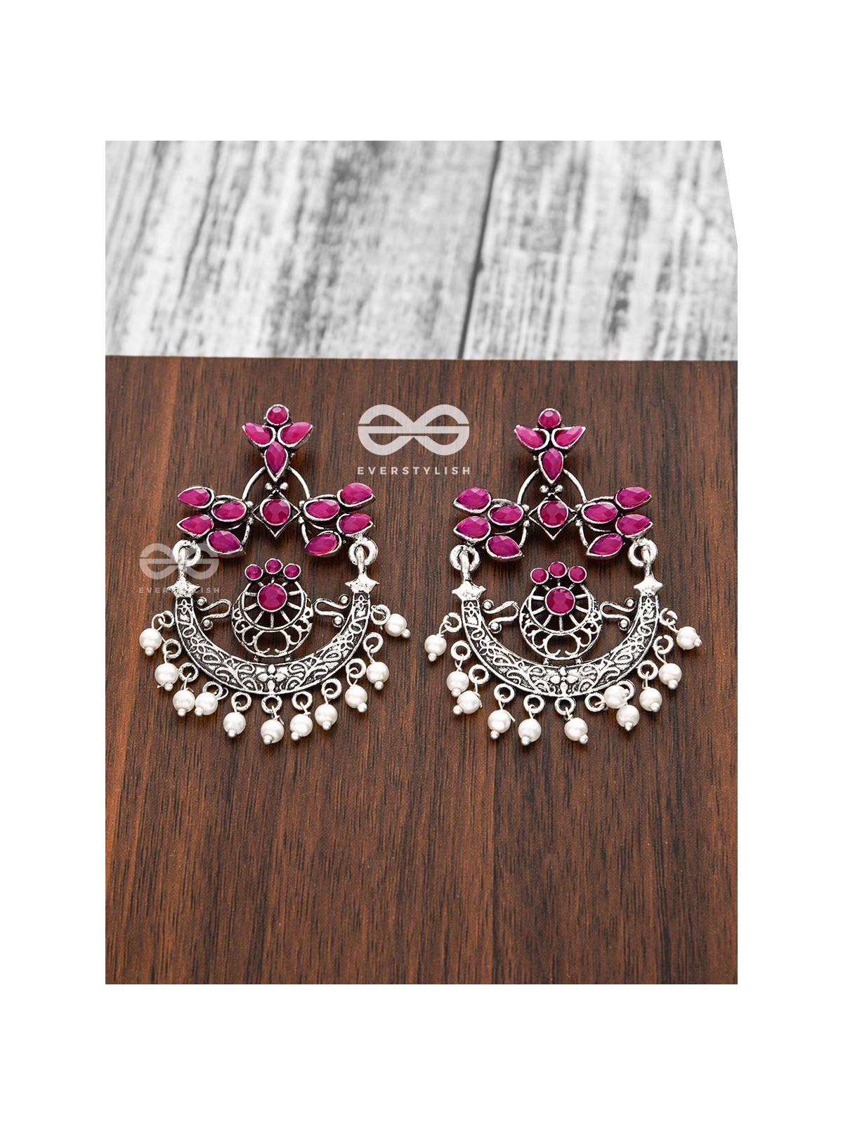 Spark in the meadows mystique mauve earrings (Ruby Red)