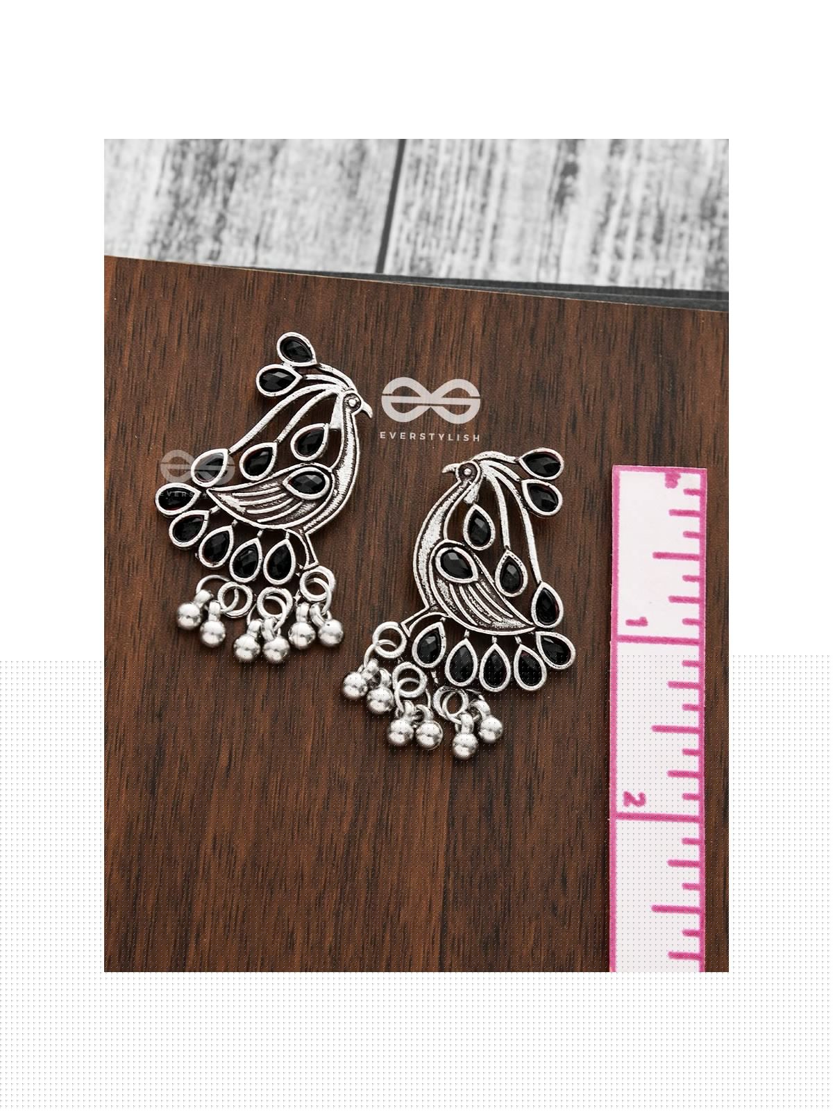 The Vintage Bird Artwork Studs(Onyx Black) - Embellished Oxidised Collection