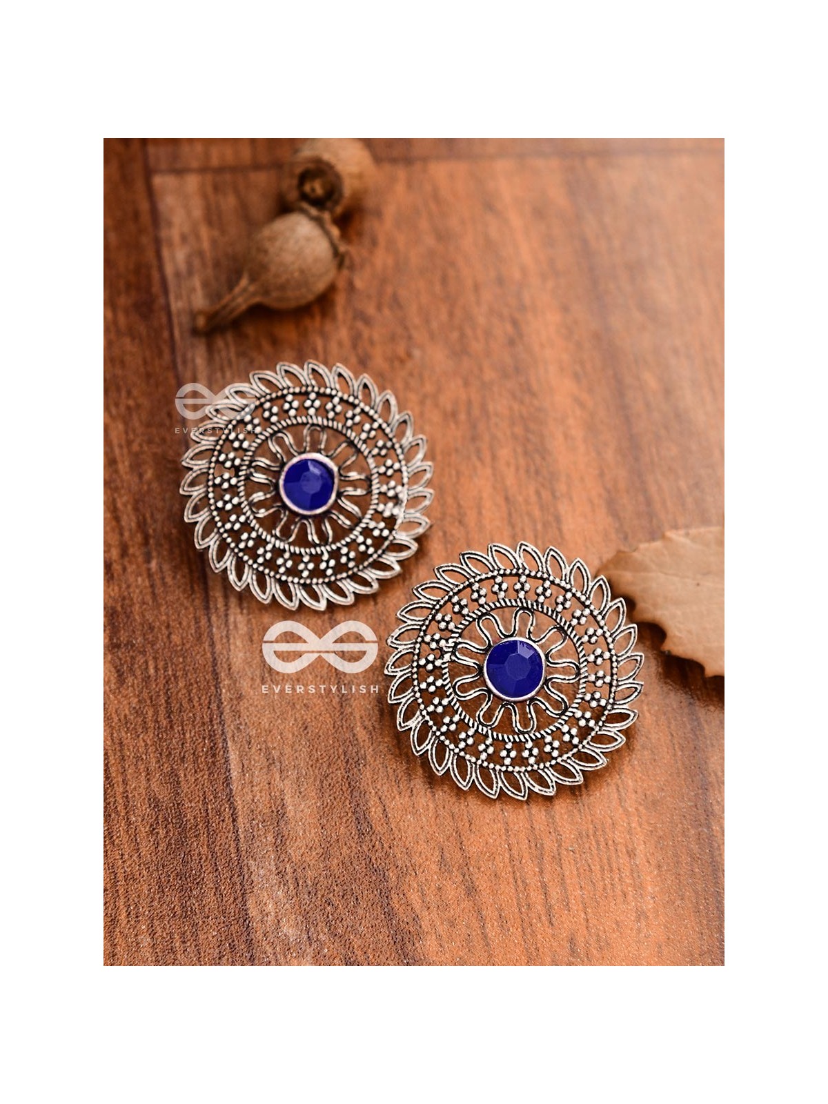 The Elegant Mesh Studs (Sapphire Blue) - The Embellished Oxidised Collection