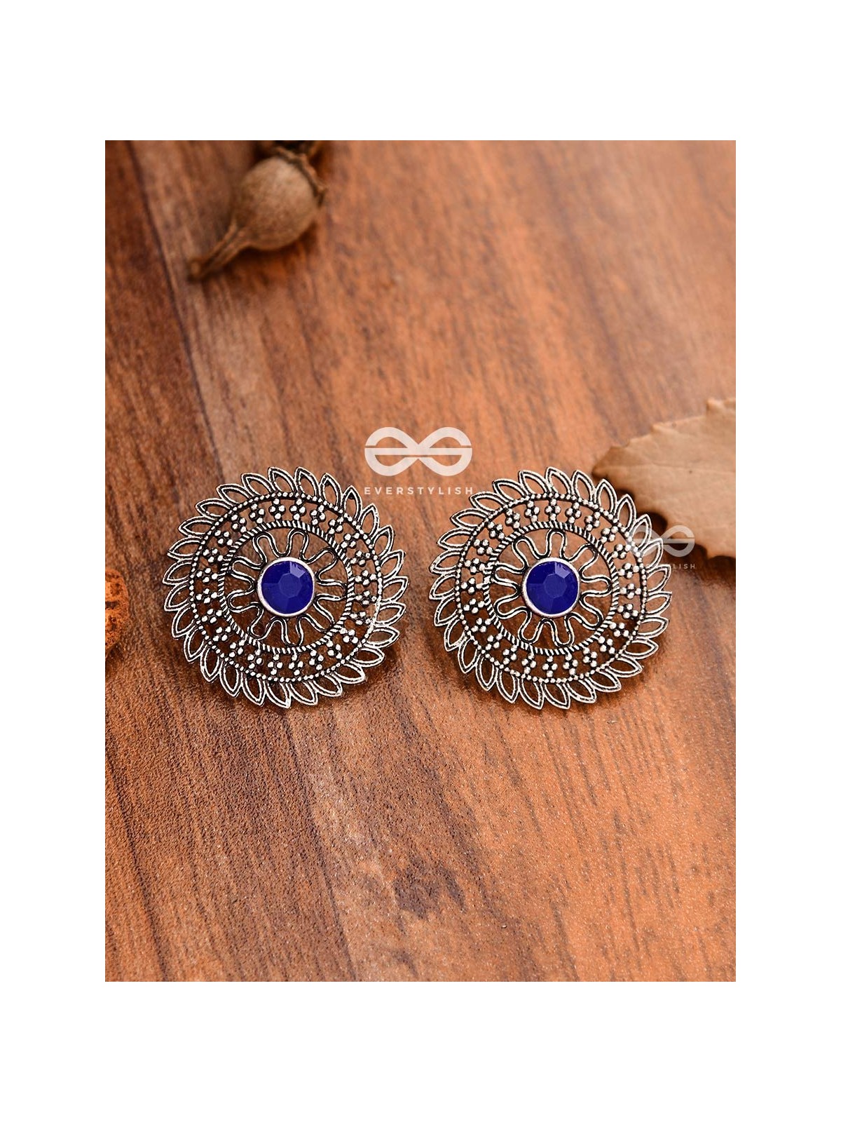 The Elegant Mesh Studs (Sapphire Blue) - The Embellished Oxidised Collection
