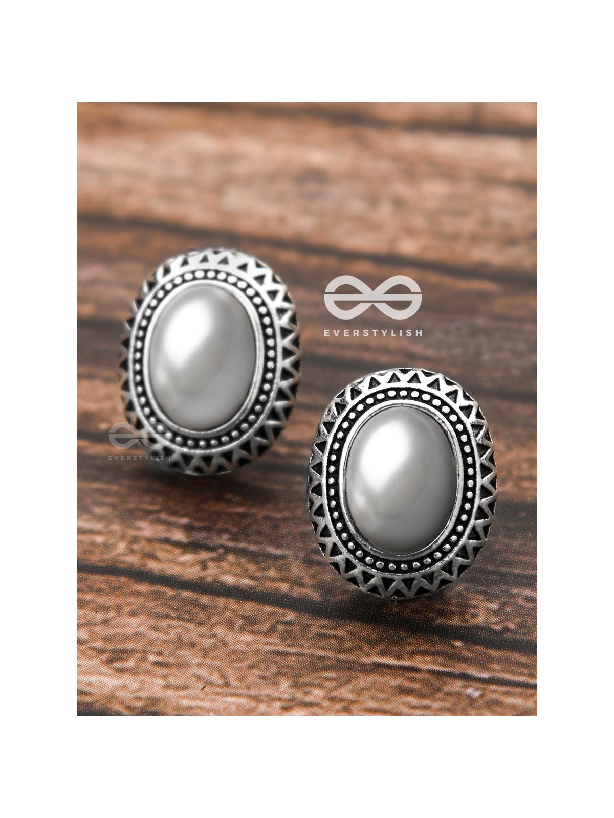 The Little Pearly Aztec Studs - Tiny Trinket Earrings