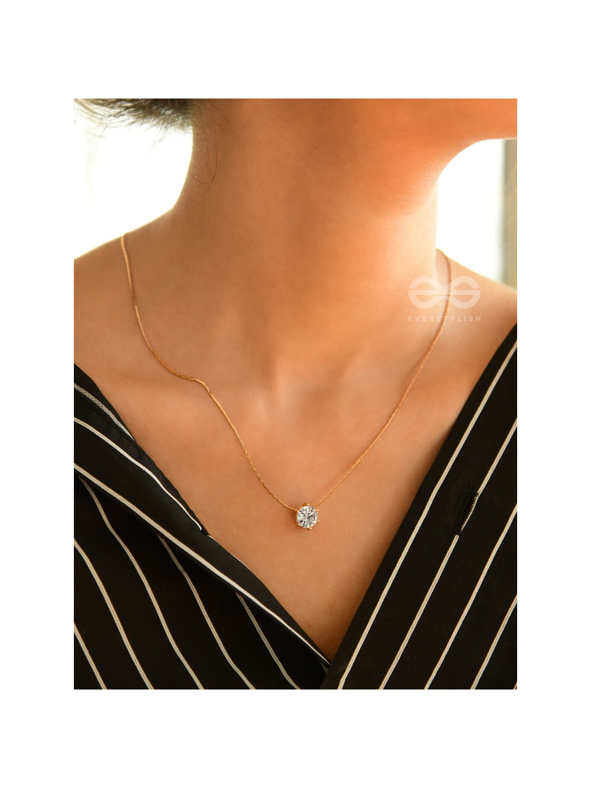 The Dainty Delight - Golden Casual Neckpiece With Anti-Tarnish Coating 