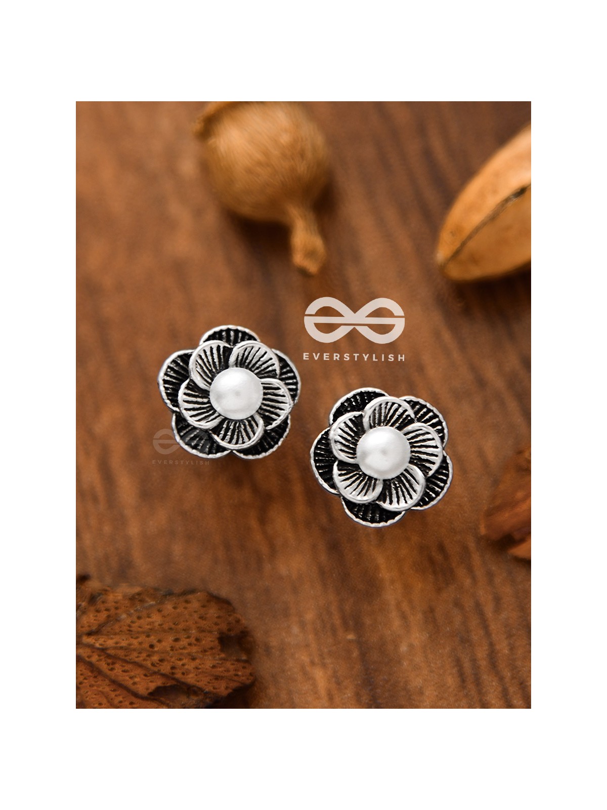 The Little Pearly Florals - Tiny Trinket Earrings