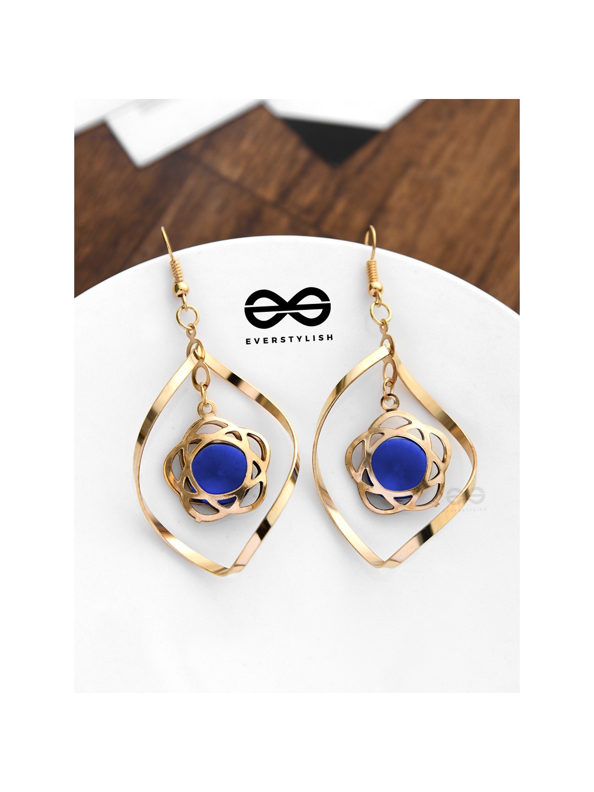 A Star-Studded Twist (Royal Blue) - Golden Light-weight Earrings