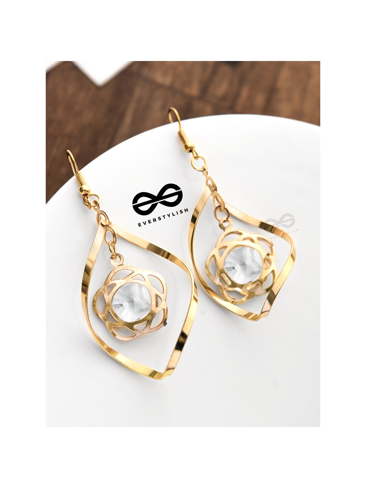 A Star-Studded Twist (Crystal White) - Golden Light-weight Earrings