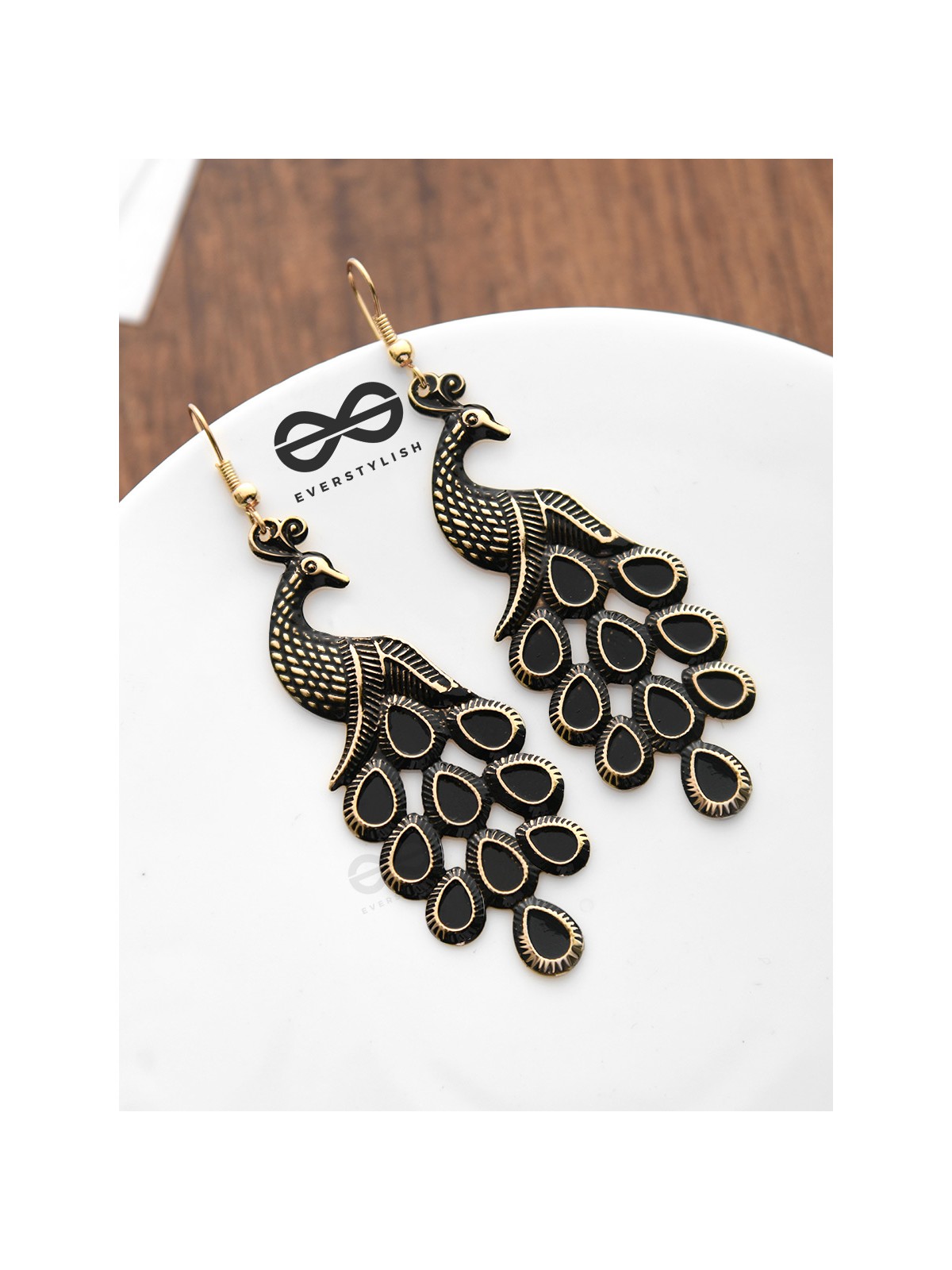 The Pleasant Peacocks - A Dark Fantasy Collection