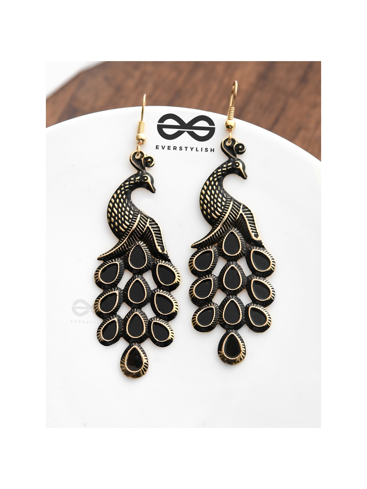 The Pleasant Peacocks - A Dark Fantasy Collection