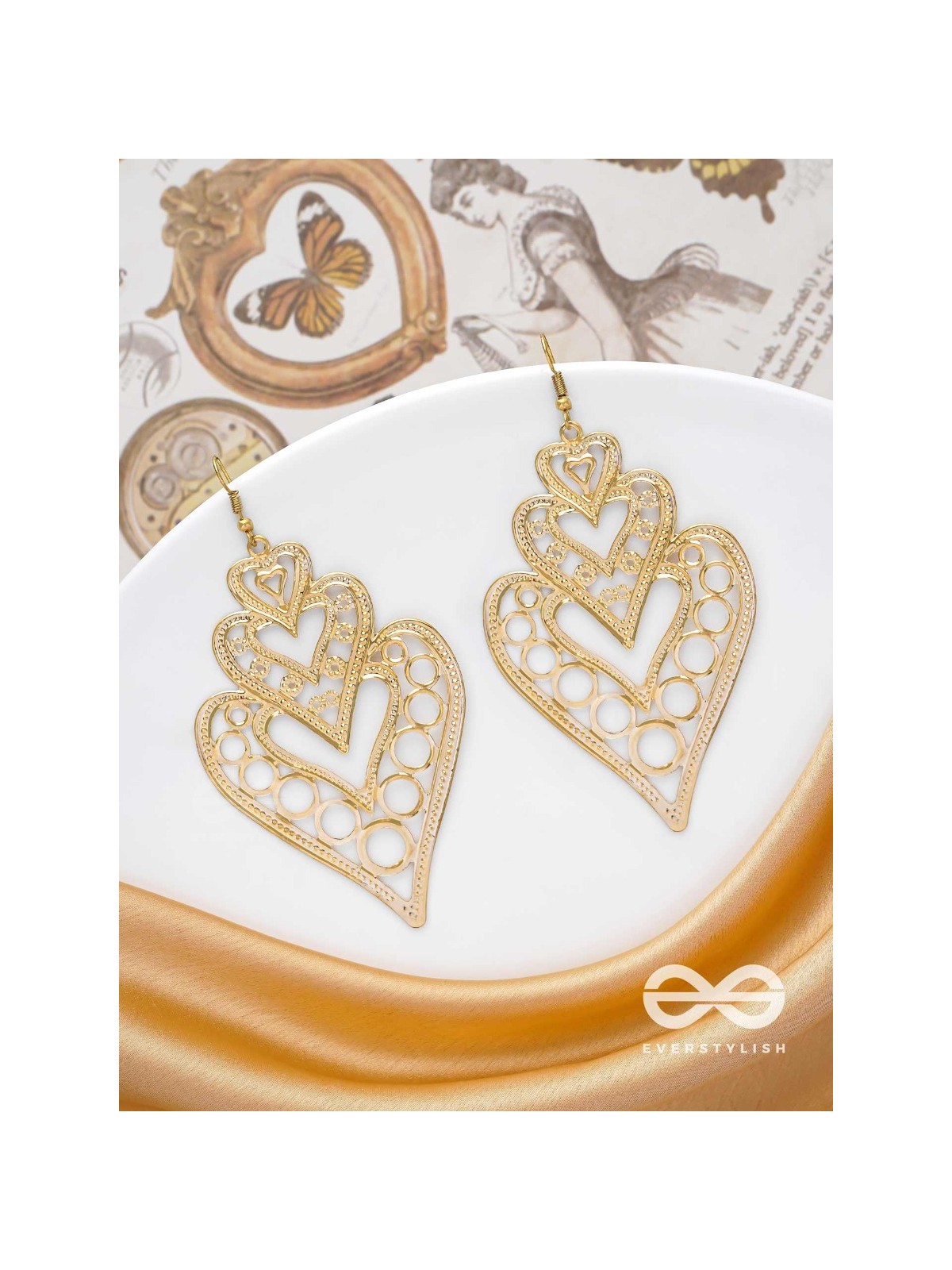 The Multilayered Intricate Hearts - The Golden Charm Collection