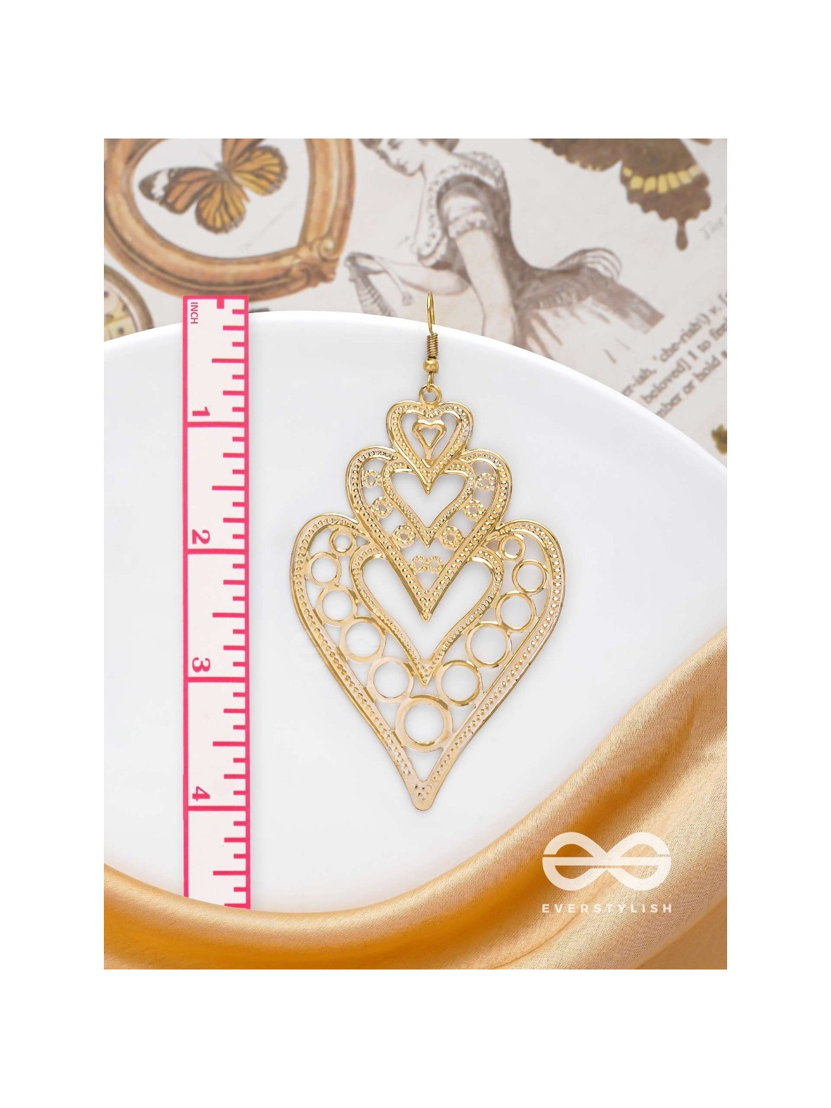 The Multilayered Intricate Hearts - The Golden Charm Collection