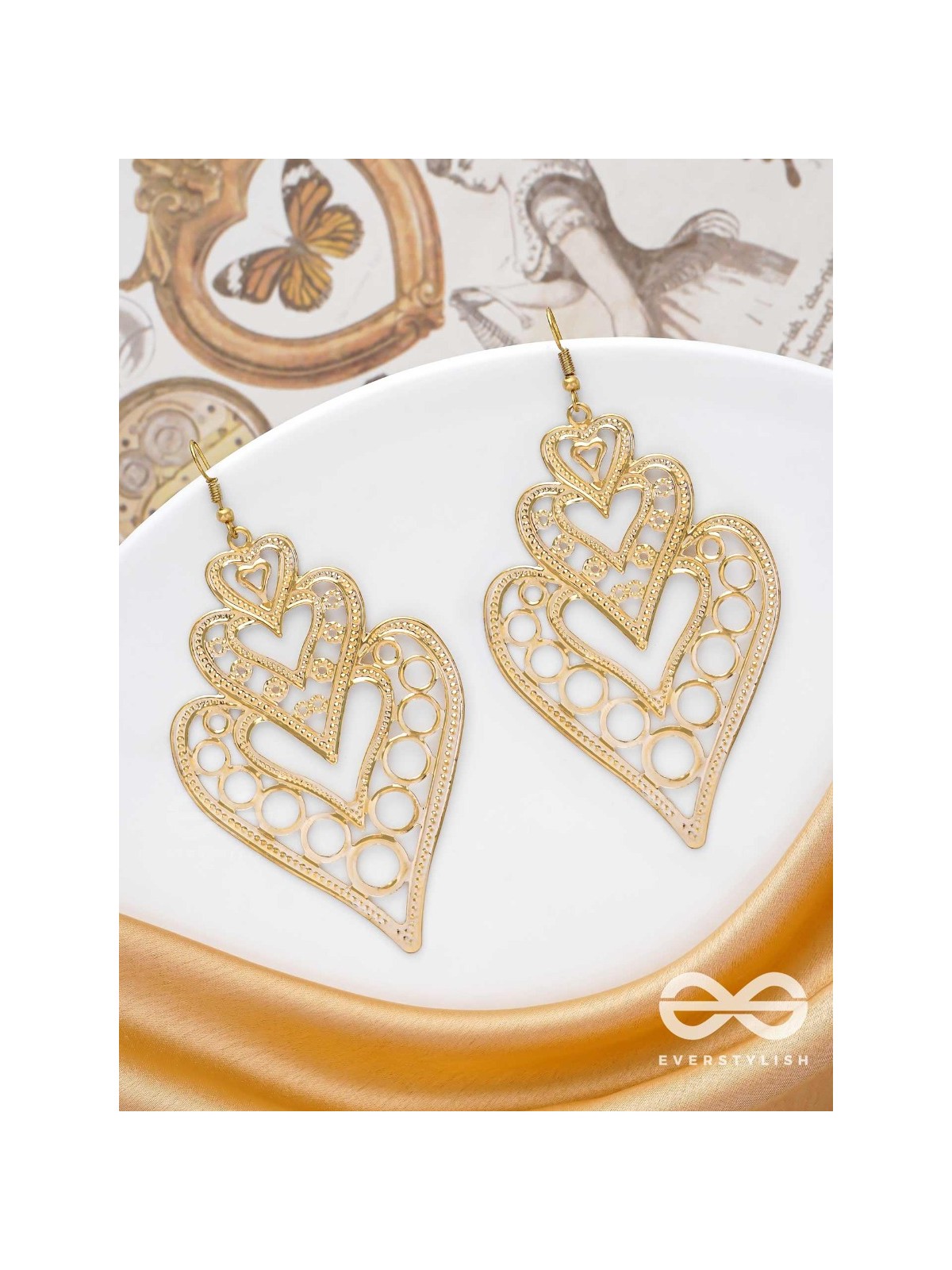 The Multilayered Intricate Hearts - The Golden Charm Collection