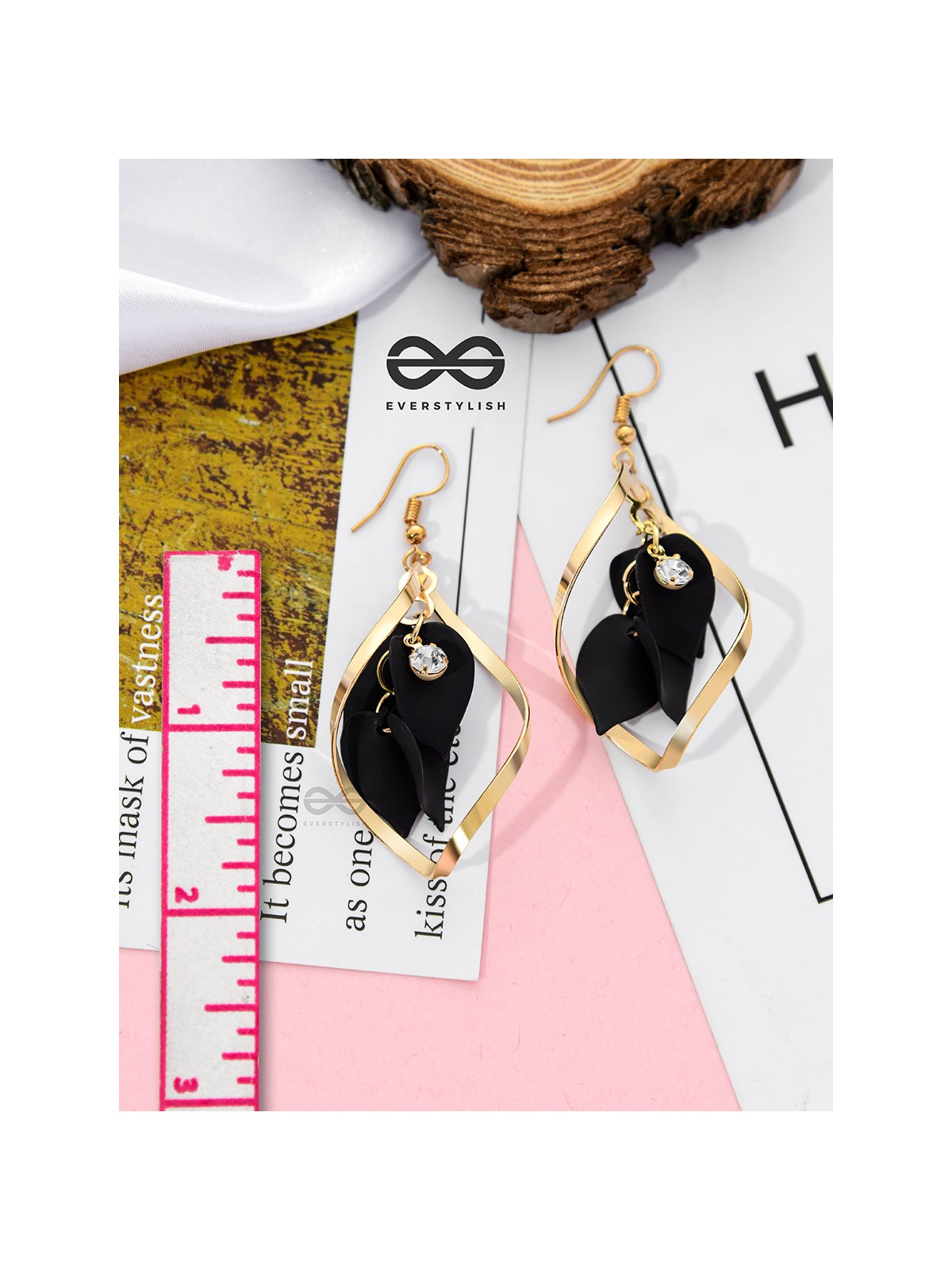 The Petals in a Twist (Black) - Golden Casual Danglers