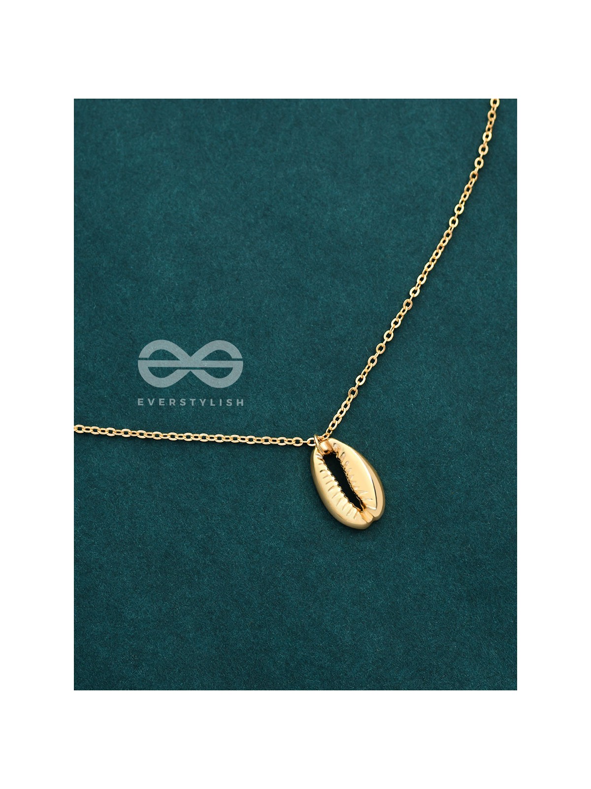 The Glamorous Golden Shell Necklace With Anti-Tarnish Coating