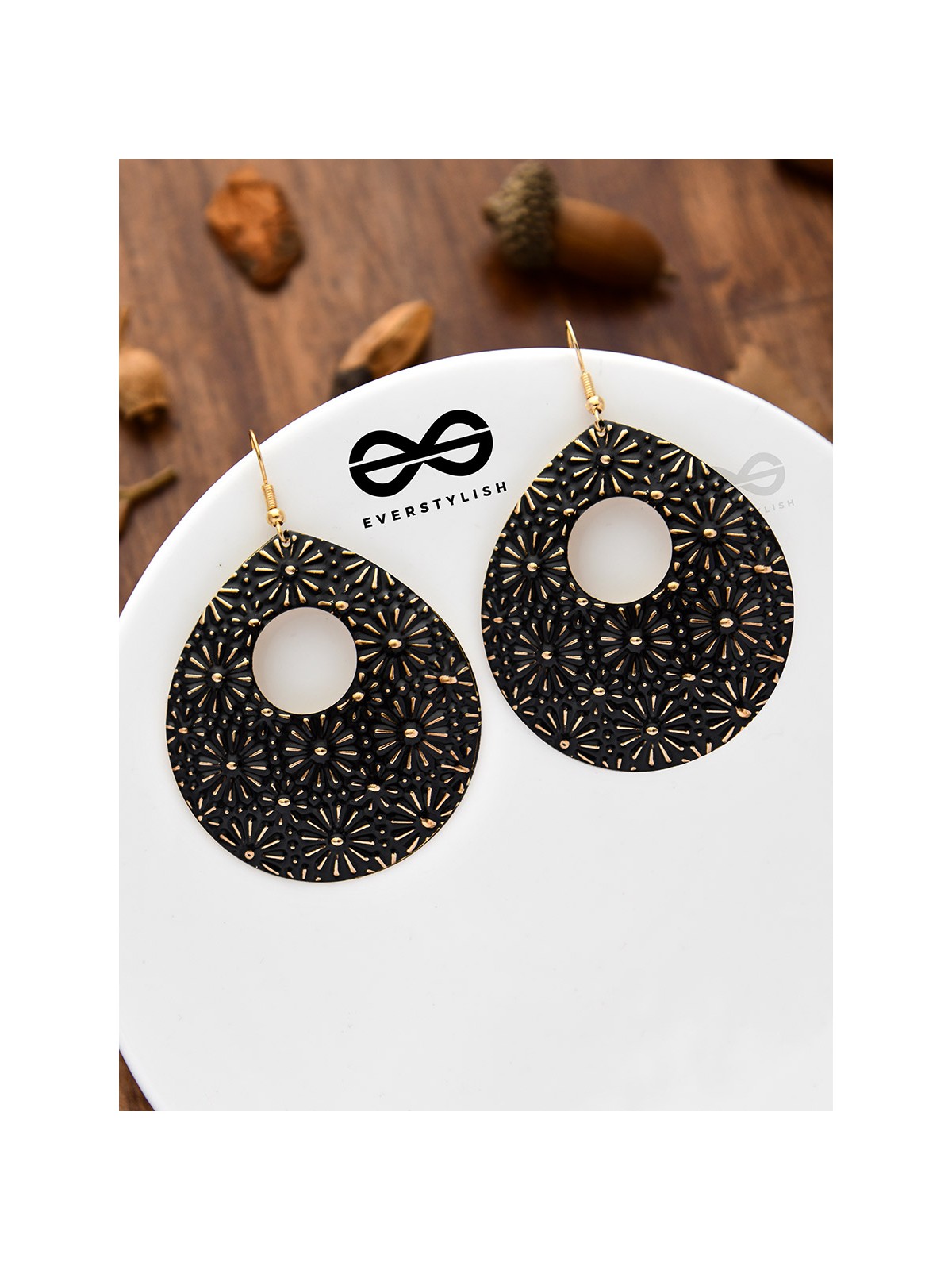 The Flowery Droplets - Oxidised Golden Danglers