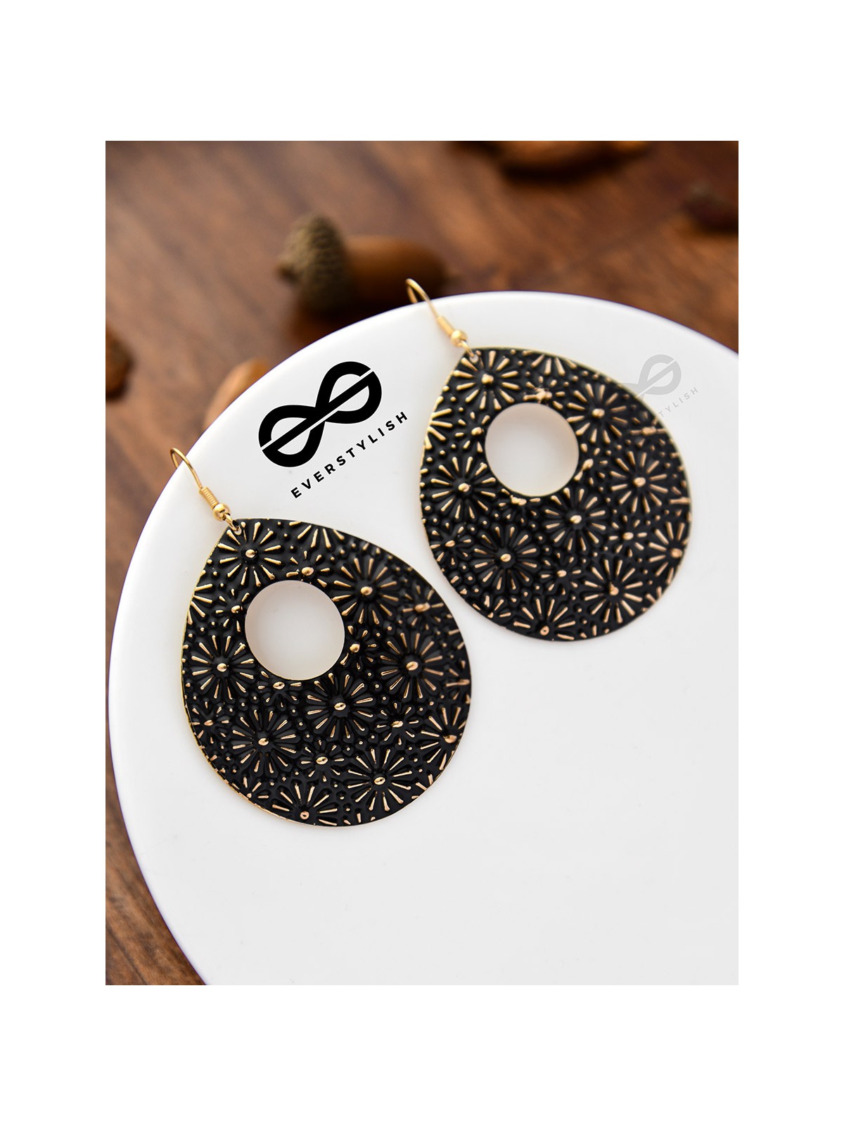 The Flowery Droplets - Oxidised Golden Danglers