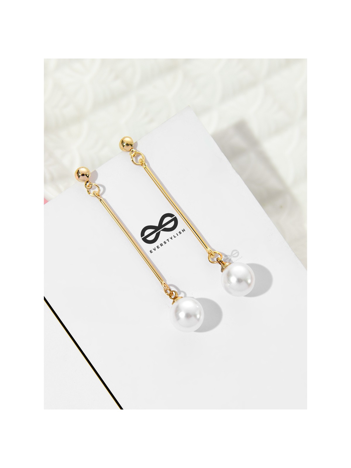 The Chic Dangling Pearls - Casual Golden Earrings