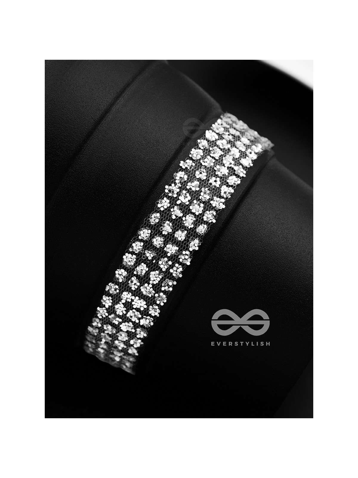 Shimmer on My Neck - Statement Silver Choker