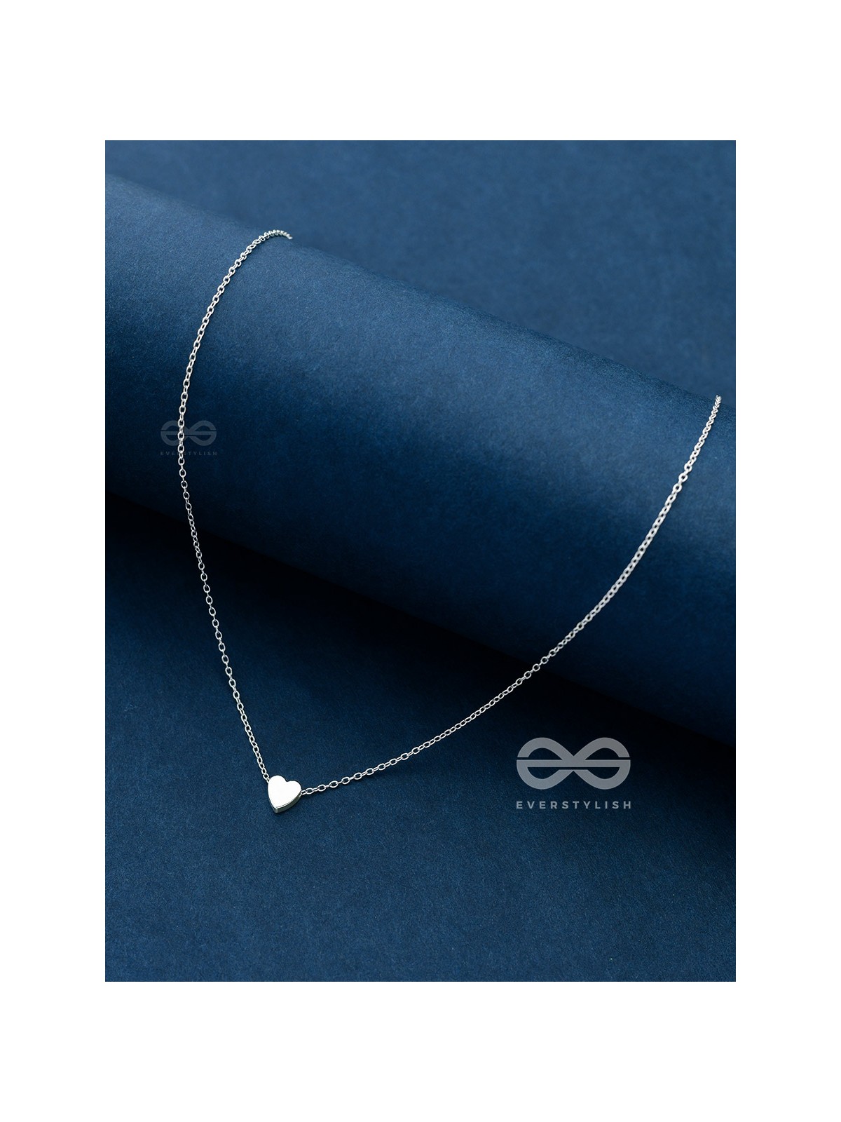 The Dainty Heart Neckpiece - Silver