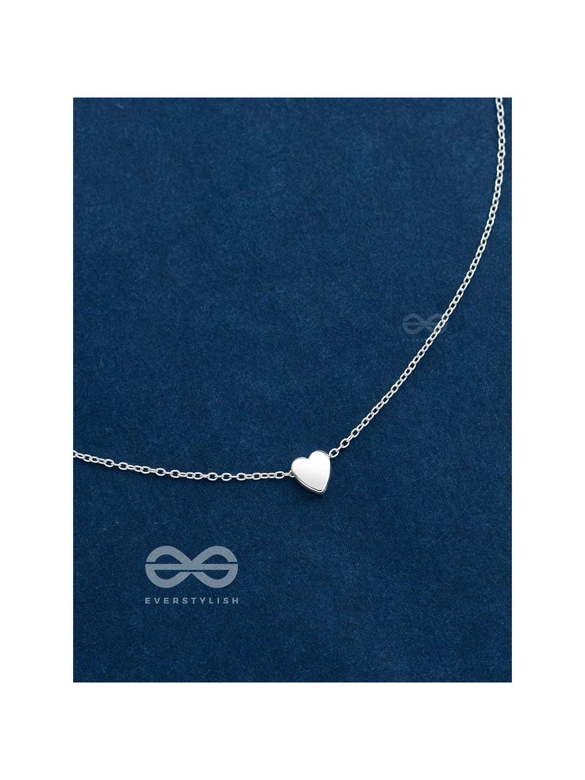 The Dainty Heart Neckpiece - Silver