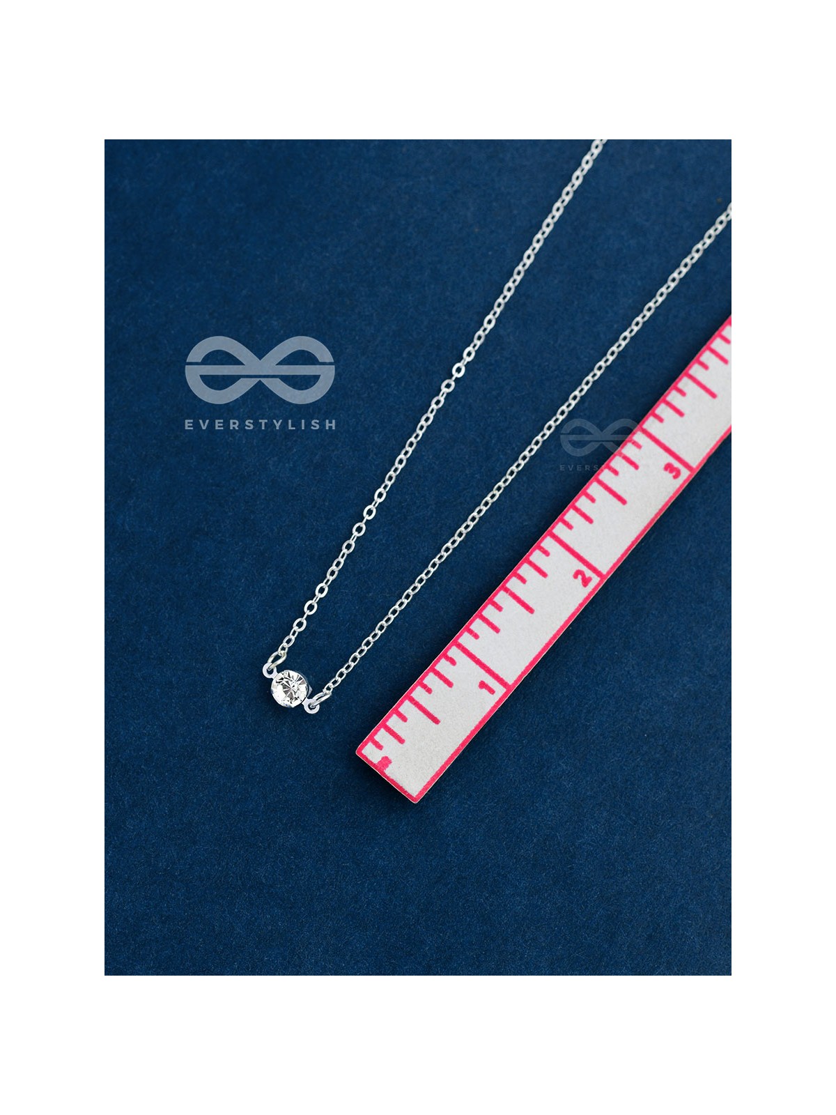 The Dainty Shimmer Neckpiece - Silver