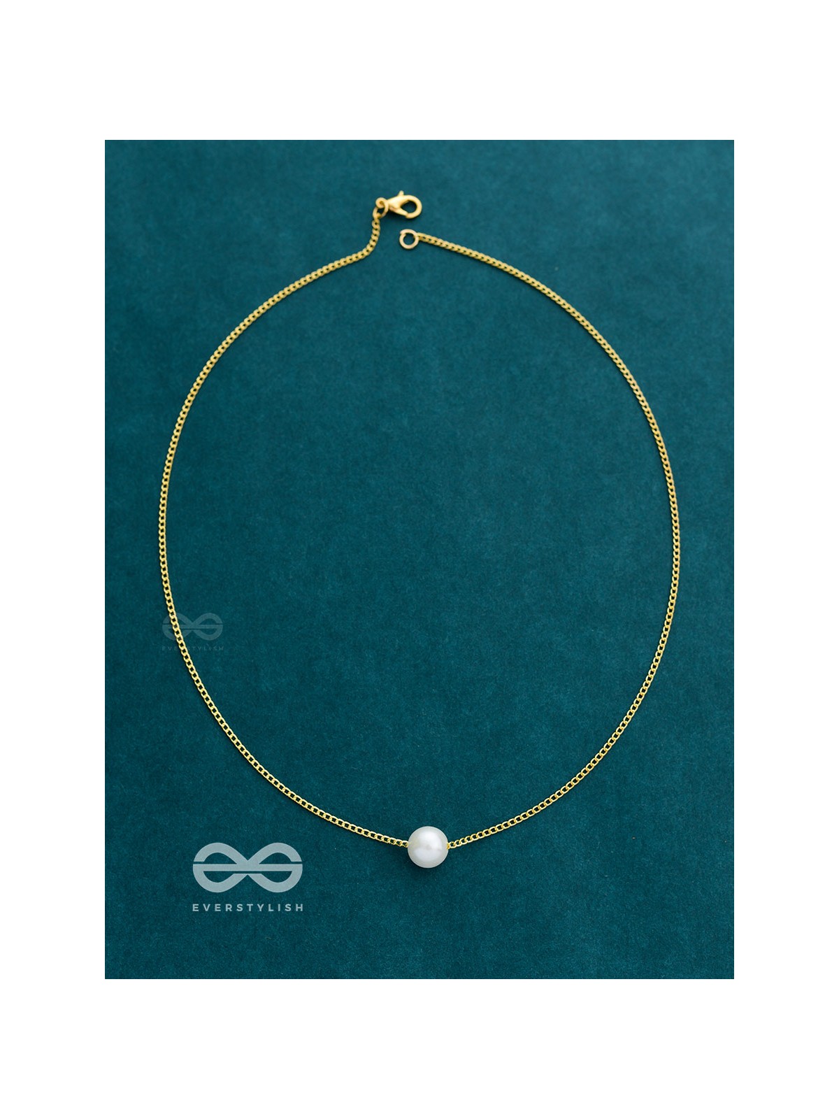 The Dainty Pearl Neckpiece - Golden