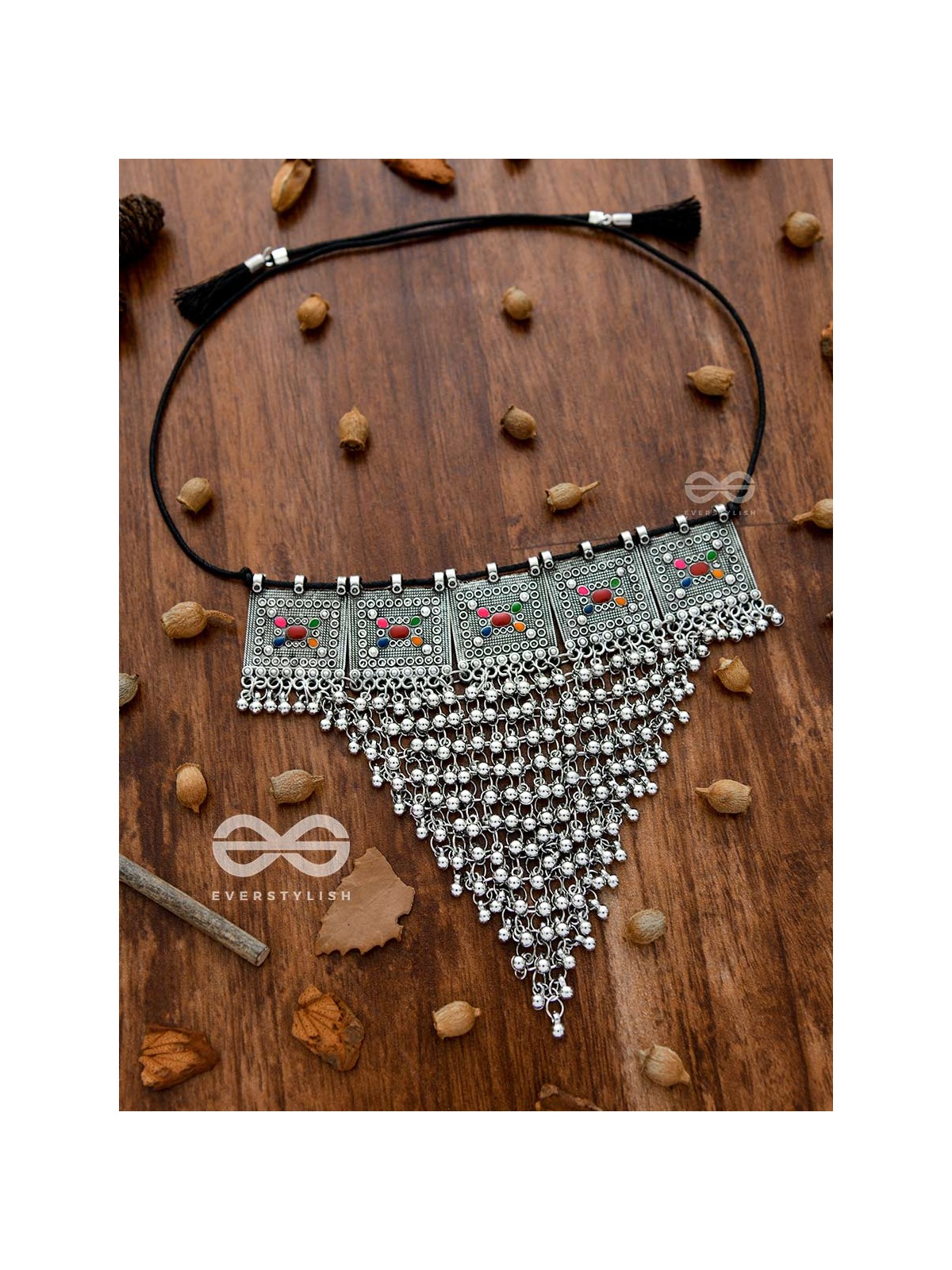 The Statement Enamelled Jhaalar Choker