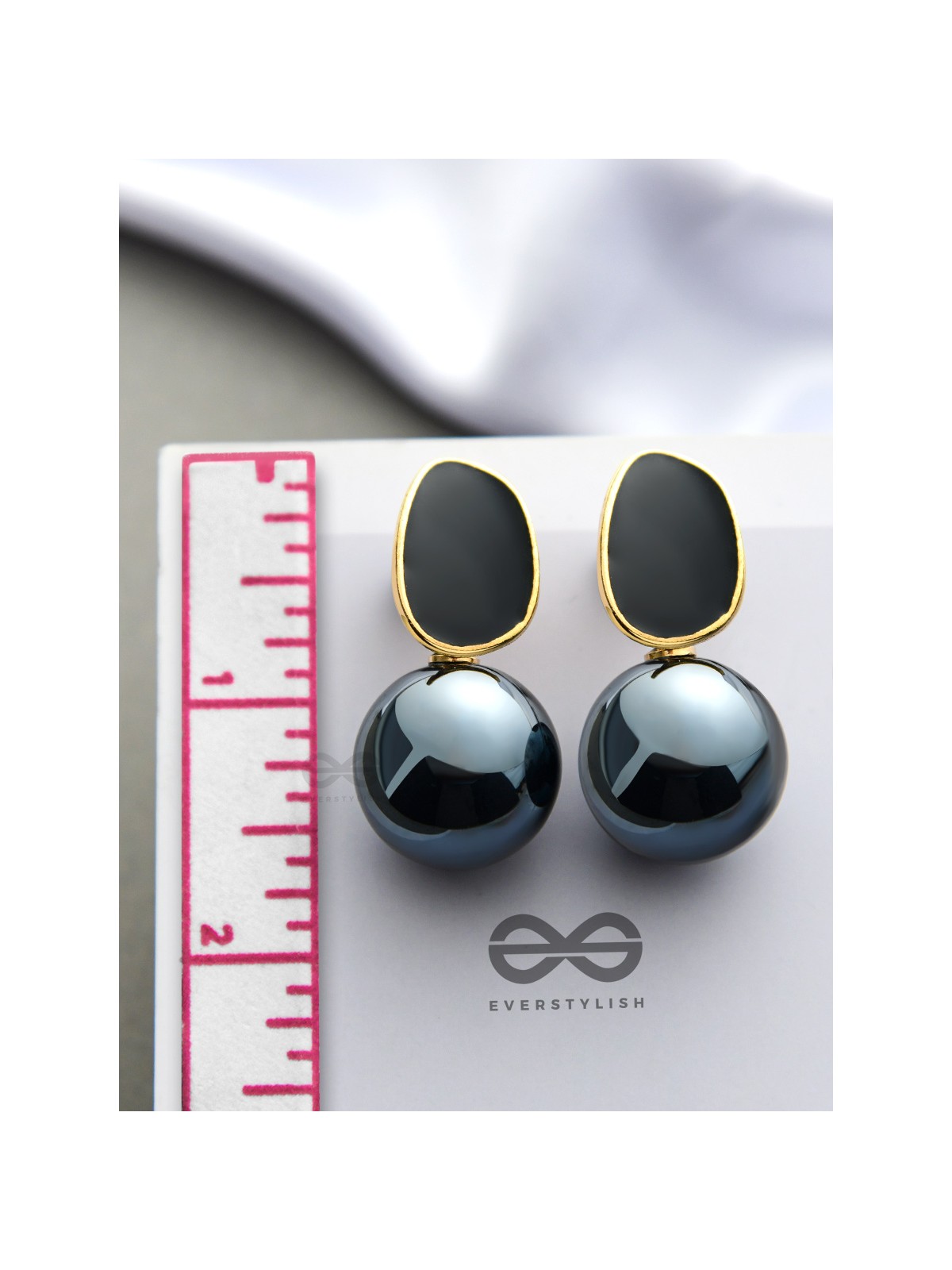 The Mesmerisingly Chic Statement Makers- Enamelled Pearl Earrings (Gun-Metal Grey)
