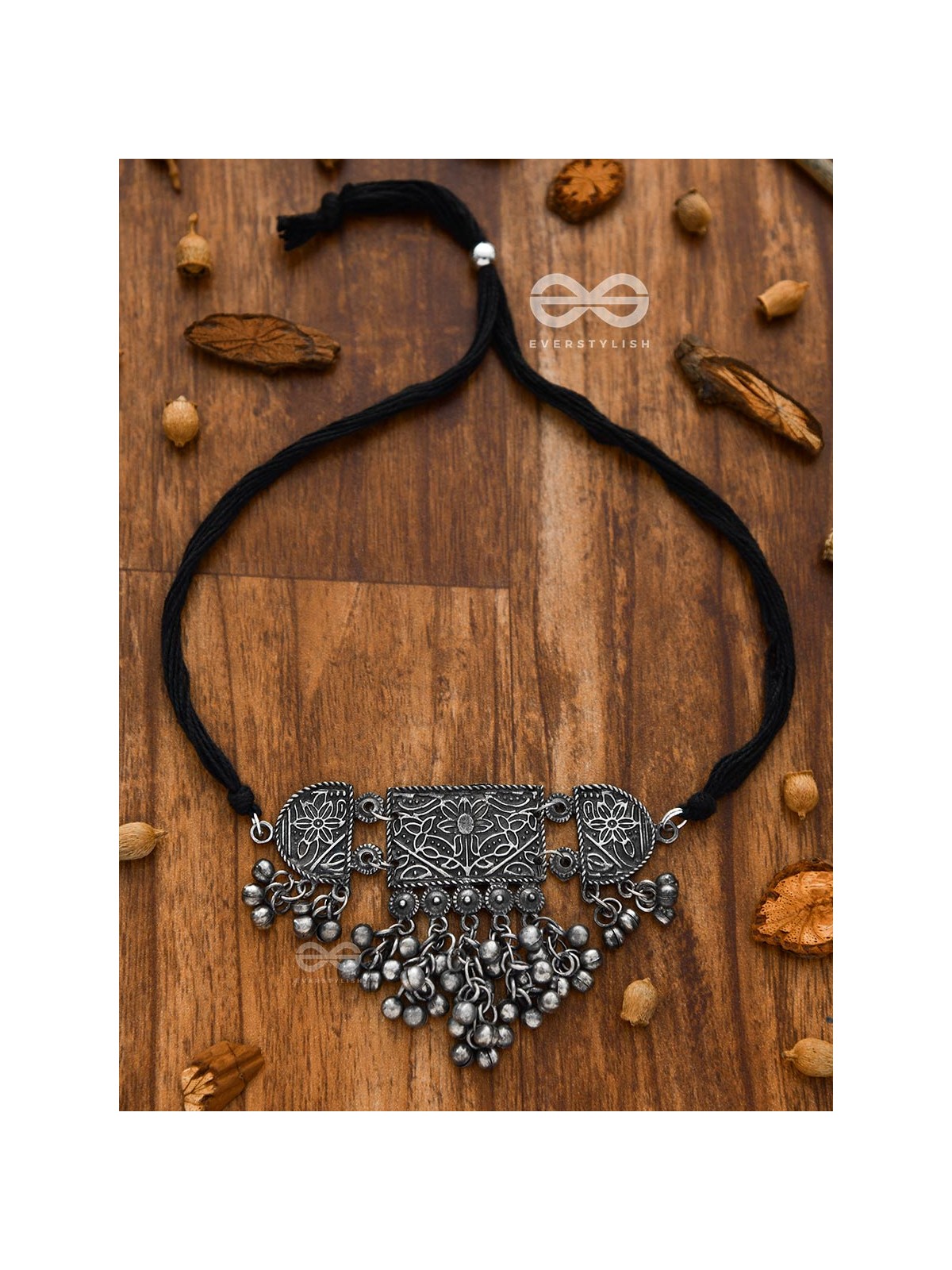 The Bohemian Artwork - Classic Oxidised Choker